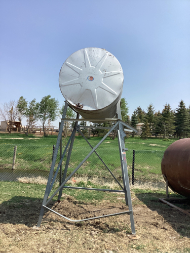 500 gallon fuel tank and stand