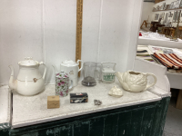 COLLECTION OF TEA/COFFEE POTS, CUPS, ACCESSORIES