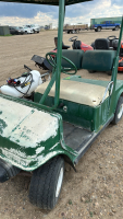 Yamaha gas golf cart (NEEDS IGNITION SWITCH)