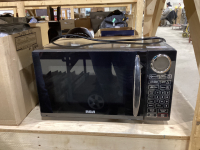 RCA MICROWAVE