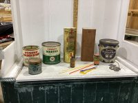 VINTAGE TINS