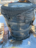 (4) MICHELIN TIRES ON CHEV 6 BOLT RIMS