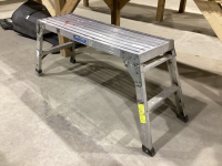 MASTERCRAFT BENCH- DOES NOT COLLAPSE