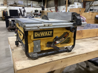 DEWALT TABLE SAW