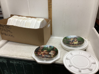 BOX OF 9 COLLECTOR PLATES - HUMMEL