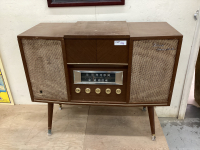 FLEETWOOD STEREO HI-FI