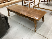 VINTAGE WOOD COFFEE TABLE