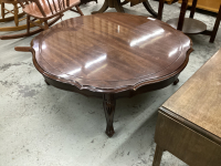 ROUND COFFEE TABLE