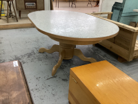 LARGE PEDESTAL TABLE