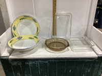 METAL BREAD PANS, PIE PLATES, LARGE PASTA BOWLS