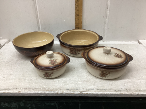 MEDALTA POTTERIES REDCLIFF CASSEROLES + BOWL