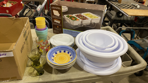 (2) BOXES -BUFFET SERVER, BOWLS, LUNCH PLATES