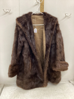 3/4 LENGTH FUR COAT