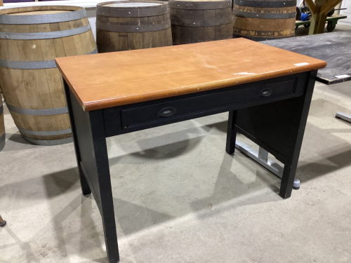 WOOD DESK WITH ONE DRAWER