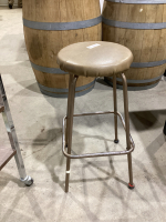 STURDY SHOP STOOL