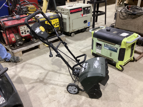 YARDWORKS ELECTRIC SNOW THROWER