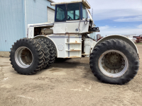 WA 17 all wheel drive diesel tractor