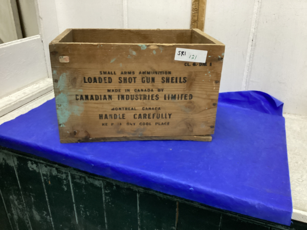 CIL - WOOD AMMUNITION BOX