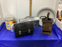 COFFEE GRINDER, LUNCH KITS, TINS