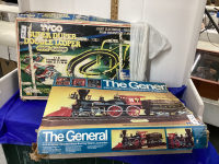 VINTAGE - TYCO RACE CAR SET & STEAM LOCOMOTIVE MODEL KIT