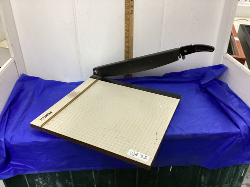 LARGE OFFICE PAPER CUTTER