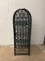 METAL WINE BOTTLE HOLDER