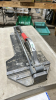 Manual tile cutter