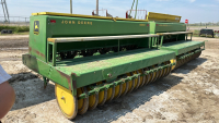 JOHN DEERE SEED DRILLS 9350