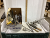 BOX OF KNIVES & KITCHEN ITEMS