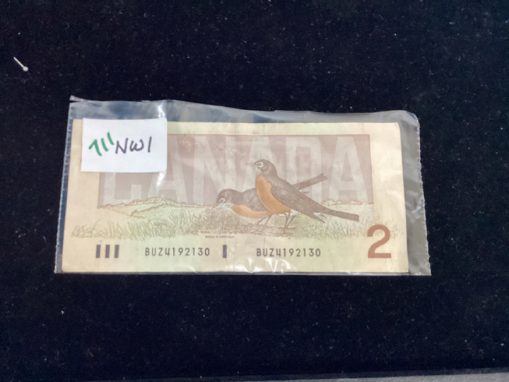 1986 CANADIAN 2 DOLLAR BILL