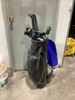 RETRO GOLF BAG W/ SOME CLUBS