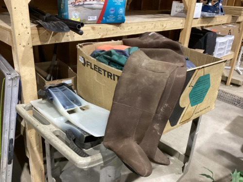 BOX W/FLIPPERS, HIP WADERS, FLOAT TUBE