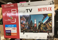 USED RCA 45” SMART TV