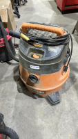 RIGID SHOP VACUUM