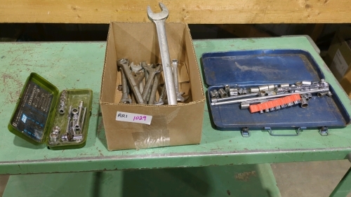 Mixed box of tools