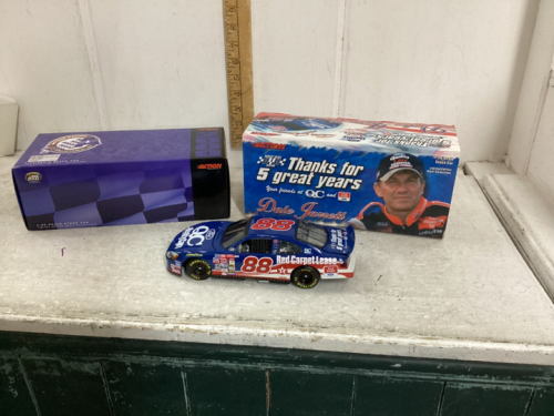 ACTION NASCAR 2000 “ DALE JARRETT” MODEL CAR