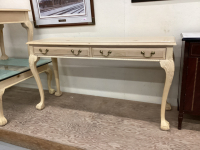 STANLEY FURNITURE SOFA TABLE