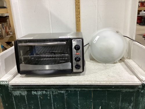 BRAVETTI TOASTER OVEN & FLUSH MOUNT LIGHT FIXTURE