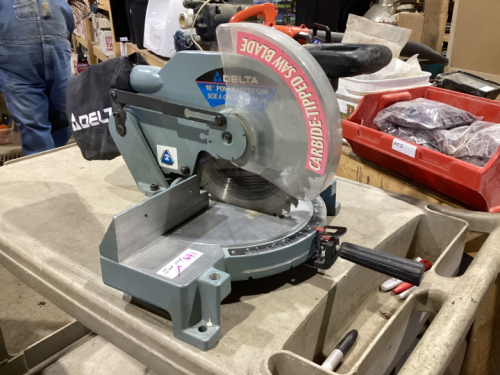 DELTA 10” MITRE SAW