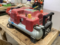 MAX POWER LITE AIR COMPRESSOR