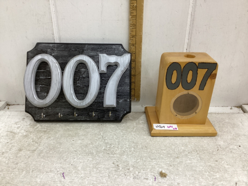 2 WOOD ITEMS - “007” PIGGY BANK + KEY HOLDER