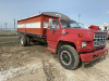 1984 Ford F 700 grain truck - 4