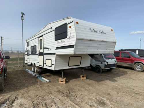 1995 Golden Falcon 5th Wheel