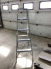 4-STEP ALUMINUM LADDER