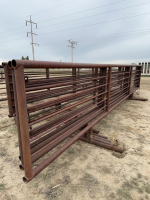 (5) 24 foot freestanding steel panel ( Bidding per panel x 5 )