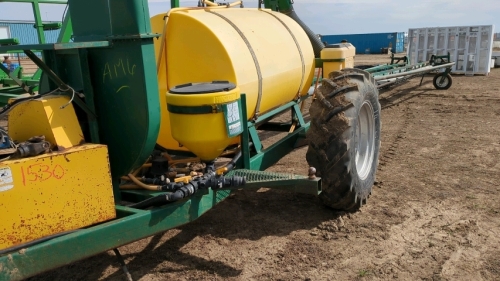 Spray Air field sprayer