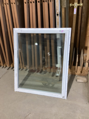 USED WINDOW