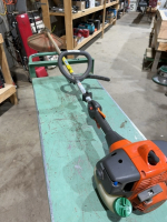 Husqvarna gas trimmer