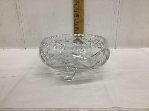 FOOTED CRYSTAL BOWL - PINWHEEL