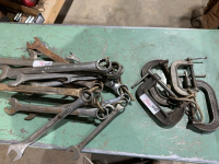 Bundle of C clamps, and bundle of mixed wrenches